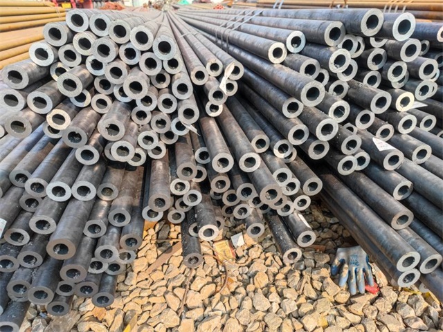 调兵山42CrMo小口径无缝钢管